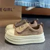 Zapatos con Plataforma Gruesa para Aumentar Altura para Mujeres Bajitas 2026 Otoño Estilo Caliente Melade Zapatos de Mujer Versátiles Casuales Deportivos