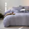 Conjunto de Quatro Peças em Veludo Leite de Luxo Nórdico Veludo Coral Quente de Inverno Estilo Lençol Capa de Edredom Fronha Conjunto de Roupa de Cama Simples