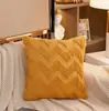 Al por mayor de fábrica almohada de felpa acolchada estilo ins para sofá, mesita de noche, almohada simple, funda de cojín lumbar, venta caliente en Amazon