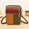 Bolso Cuadrado Pequeño de Piel de Vaca Transfronterizo, Nuevo Bolso de Hombro Pequeño Versátil con Empalme, Bolso de Hombro Cruzado para Teléfono Móvil y Monedas de Color Aleatorio