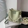 Bolso Cubo de Textura de Alta Gama para Mujer 2023 Nuevo de Moda Popular Cadena de Nicho Bolso Bandolera Bolso Cubo