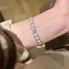 Pulsera Hueca de Luna Full Diamante Estilo Lujo Deslumbrante de Segunda Mano para Mujer, Joyería Exquisita de Gama Alta Nicho de Lujo Ligero para Mejores Amigas