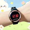 Reloj LED redondo de esfera grande, versión coreana, simple y moderno, para estudiantes de secundaria y preparatoria, para decir la hora