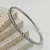 Pulseira de Gipsófila em Aço Titânio para Mulheres Atacado Processo de Cravação de Diamante de Precisão CNC Joias Simples de Luxo Leve Fornecimento Direto da Fábrica