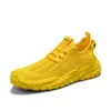 Dropshipping Verano y Otoño 2026 Zapatillas Deportivas de Malla Transpirable de Caña Baja con Suela Gruesa Estilo Hong Kong para Hombre Calzado Casual para Exteriores de Ultra Fibra Resistente al Agua