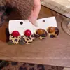Brincos Retro Contrastantes com Estampa de Leopardo e Pérolas para Outono e Inverno para Mulheres, High-End, Brincos Versáteis, Brincos de Design Único de Nicho
