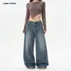 Jeans lavados estilo retro americano JIAMU para hombres y mujeres, pantalones anchos holgados vintage azules de pierna ancha y corte curvo, versátiles para el estilo callejero de otoño e invierno