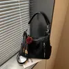 Bolso tote grande de estilo retro coreano transfronterizo, bolso de hombro cruzado de moda nuevo para otoño/invierno, bolso casual para llevar en el brazo