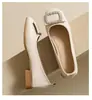 Mocassins Planos Quadrados com Fivela Quadrada Rasa, Sapatos de Couro da Moda para Todas as Estações para Mães, Novo Estilo Slip-On 2026