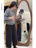 Calças casuais de lã grossa com cintura elástica para mulheres, tamanho grande, para mulheres plus size, novo estilo outono e inverno, adequadas para corpo tipo pera, calças cropped de perna larga