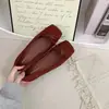 Zapatos Planos Rojos de Gamuza Estilo Retro Francés para Mujer, Primavera 2026, Punta Cuadrada, Bailarinas Suaves para la Noche