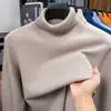 Suéter de cuello alto para hombre de venta caliente Otoño-Invierno 2026, Jersey de punto de color liso, Engrosado, Cálido, Versátil Capa base