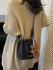 Bolsa Coreana de Nicho Bolsa Transversal Bolsa Feminina Versátil de Alta Qualidade Bolsa de Ombro Simples Moda Casual Bolsa Saco para o Dia a Dia