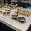 Nuevo Mesa de Sala Privada KTV Vajilla Acero Inoxidable Lujo Oro Cepillado Gris Plato de Frutas Base Caja de Pañuelos