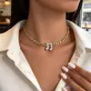Moderna Cadena Europea y Americana de Aleación Hueca Incrustada con Pedrería Notas Musicales Hermoso Collar Personalizado para Mujer Collar