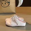 Zuecos de Suela Gruesa Estilo Birkenstock para Mujer, Nuevos Zapatos Blancos Versátiles Retro Slip-On Verano 2026