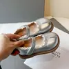 Sapatos de Princesa de Renda Estilosos Baixos para Bebê 2026 Nova Moda Primavera Sapatos Simples de Couro com Temperamento para Meninas Sapatos da Moda