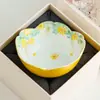 Taza de Té Kung Fu Pequeña Margarita Glaseado Amarillo Huevo Cerámica Flor Taza Juego de Té para el Hogar Taza de Maestro Color Bajo Esmalte Pintado a Mano Taza de Degustación