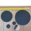 Alfombrilla Antideslizante Pad para Pies de Eva Redondo Adhesivo de un Solo Lado Pad de Esponja Negra de Plástico Pegatina de Base para Velas Manualidades Iluminación