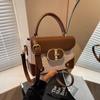 Bolso pequeño popular transfronterizo para mujer, otoño e invierno, combinable con todo, nueva moda 2023, bandolera portátil, bolso cuadrado pequeño.