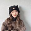Nuevo Sombrero Lindo de Oso para Otoño e Invierno para Mujer Tejido Combinable Cálido Protección para las Orejas Grueso Moda Lana Sombrero de Pescador Transfronterizo