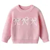 Colección Festiva Shein para Bebés y Niños Pequeños Otoño/Invierno 2026: Camiseta Básica de Punto con Lazo Hecha a Mano para Niñas Pequeñas