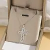 Colar Feminino Colorido Zircônia Joias Design de Nicho Pingente Cruz Completo em Diamante Colar Corrente de Clavícula em Aço Inoxidável