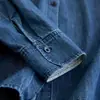 Camisa jeans casual elegante de manga longa, corte reto, gola de lapela, algodão puro, minimalista nórdica, versátil e estilosa, para mulheres, nova para o outono
