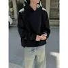 Cleanfit Sudadera con Capucha Patchwork Desestructurada para Hombre Primavera Otoño Marca de Moda Versátil Holgada Casual Manga Larga Sudadera con Capucha Top