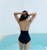 Traje de baño triangular ajustado de una pieza para mujer 2019