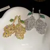 Pendientes Colgantes de Hoja Hueca con Circonita de Aguja Plateada, Elegante Estilo Europeo y Americano, Pendientes Sencillos y de Moda, Pendientes de Lujo Ligero de Alta Gama para Mujer
