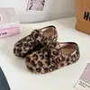 Zapatos Birkenstock forrados de felpa para mujer 2026 nuevo estilo invierno con velcro sin cordones zapatos cálidos de pelo 88-7519