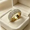Anillo de cobre con circón europeo y americano transfronterizo que no se decolora para mujer, anillo de diamante popular, anillo de moda para pareja con incrustaciones de diamantes, joyería para la mano