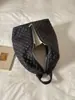 Nova Moda Outono 2026 Mochila de Commuter Feminina Padrão Clássico de Diamante Grande Capacidade Mochila Casual Mochila de Viagem