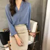 2026 Nova Camisa Elegante de Gola V Estilo Suave Manga Longa Feminina Pulôver Estilo Coreano Cor Sólida Camada Base Tendência