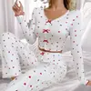 Pijama Feminino de Manga Comprida com Decote em V Jacquard Estampa de Coração Mais Vendido Transfronteiriço Europeu e Americano para Usar em Casa Conjunto de Duas Peças