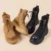 Botas Martin Estilo Británico Piel Suave Marca Mujer Temporada Otoño/Invierno 2025 Nuevas Botas Cortas Retro Suela Gruesa Combinan Bien con Faldas Botas Amarillas Grandes