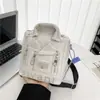 Traje Pequeño Estilo Chaqueta con Remaches, Nuevo Estilo 2026, Bolso Cruzado de Hombro Único de Moda Europea y Americana de Alta Calidad, Se Puede Usar como Mochila, Uso de Tres Vías