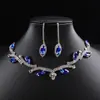 Nuevo Traje de Joyería Retro de Alta Gama para Mujer Collar con Colgante de Hoja de Diamante Flecos Cadena para Clavícula Estilo de Corte de Lujo Ligero Europeo y Americano