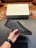 Zapatillas casuales de cuero para hombre con parte superior de patrón lichi, marca GA, suela de goma blanca, sencillas y versátiles para el uso diario