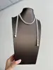 Collar redondo de perlas con cuentas estilo francés, sensación de lujo ligero y alta gama, cadena de suéter de doble capa, accesorio de nicho de diseño único para mujer