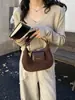 Bolso de Hombro de Moda Versátil para Mujer Bolso de Terciopelo Pan 2026 Otoño Nuevo Bolso de Media Luna de Alta Gama para Viaje Bolso Cruzado
