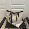 2025 Nueva Moda Otoñal Versátil Un Hombro Trabajo Casual Clase Viaje Cotidiano Nicho Bolso Tote para Mujer
