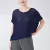 Camiseta Feminina Solta de Manga Curta Leve Respirável Manga Morcego Miyake Plus Size Cobertura Corporal Versátil Top Plissado