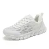 Zapatos Blancos Versátiles para Mujer, Nuevos Zapatos de Verano para Mujer, Tenis Ligeros para Correr con Suela Suave, Zapatos Casuales Cómodos y Transpirables, Modernos