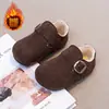 Sapatos de Algodão para Meninas 2026 Novo Inverno Sola Macia Quente Meninas Plus Veludo Versátil Sapatos Birkenstock Infantis Sapatos de Inverno para Crianças Médias e Grandes