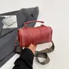 Bolso bandolera de textura de alta calidad para mujer, nuevo, otoño 2026, bolso bandolera pequeño para mujer, moda de nicho, bolso de mano de un solo hombro retro