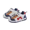 Nuevos Zapatos para Caminar de Bebé para Primavera y Otoño para Niños y Niñas, Tenis de Suela Suave, Zapatos Blancos para Bebé, Zapatos Estilo Forrest Gump para Niños