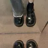 Zapatos Pequeños de Cuero Versátiles Estilo Hada Estilo Británico Aumentadores Hebilla de Cinturón Retro Mocasines de Velcro Nuevo Estilo Otoño 2025