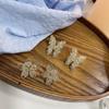 Aretes de plata S925 tejidos a mano con cuentas de cristal, aretes de hada con mariposas y flores, aretes dulces y femeninos B411